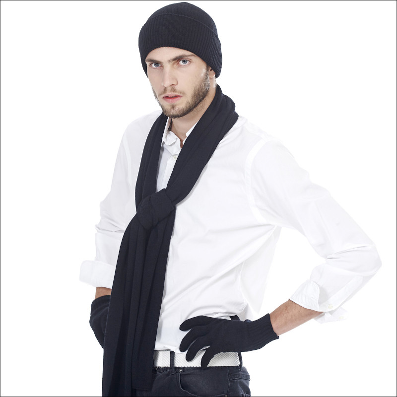 L'indispensable ensemble pure laine bonnet écharpe gants homme - noir