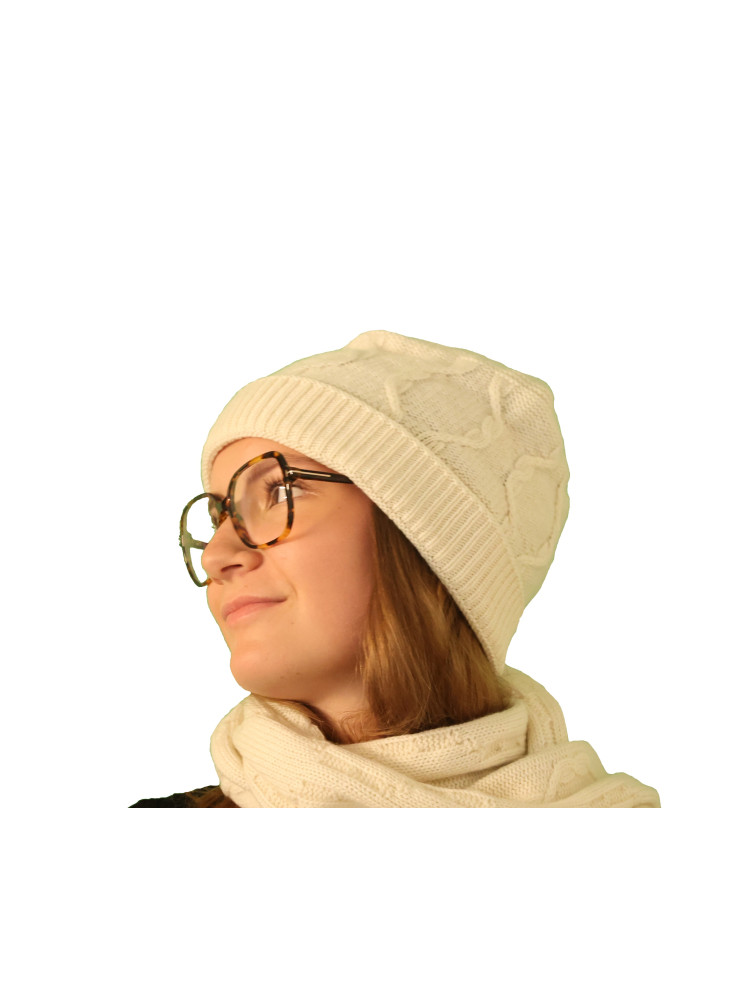 Bonnet torsade cachemire écru pour femme Bonnet torsade cachemire écru pour femme