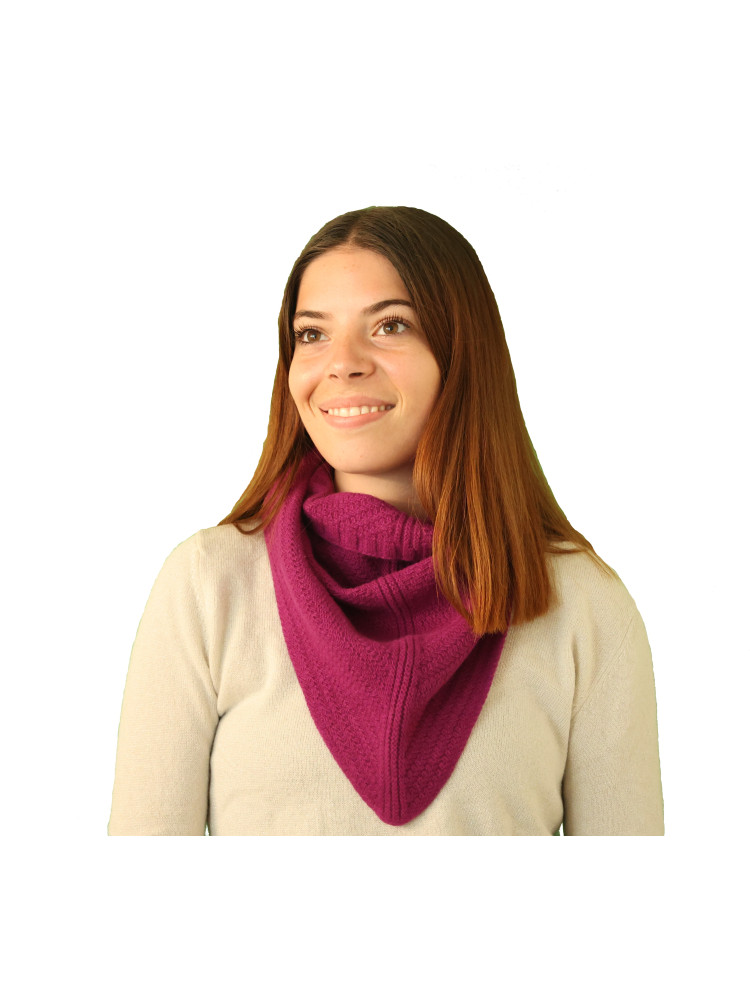Triangle foulard laine prune Triangle foulard laine prune